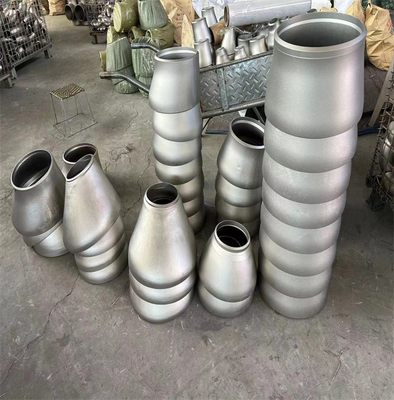 ASTM A860 WPHYX 52 Koolstofstaalreductiemiddel Sch 80 Concentrisch Pijpreductiemiddel 12 Duim 24 Duim